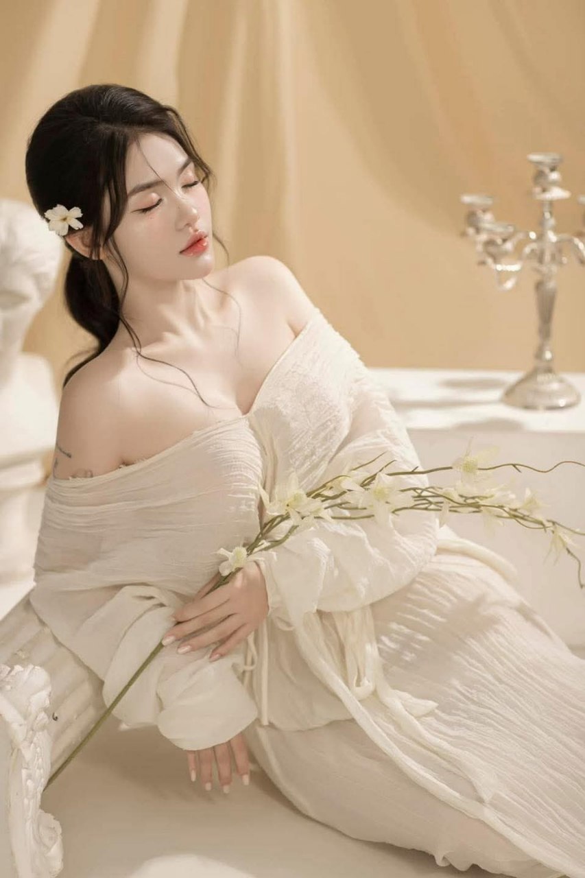 Cosplay tiêu viêm nắc mỹ đỗ toa nữ vương